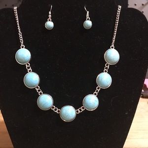 Paparazzi necklace with matching earrings